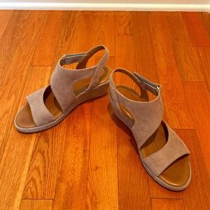 Clarks wedges